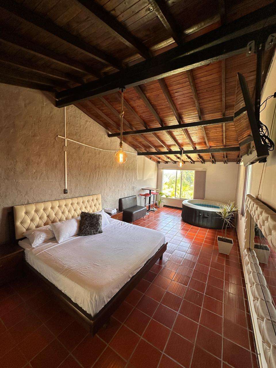 Imagen 4 de la propiedad Finca Hotel en Venta, Guarne Antioquia