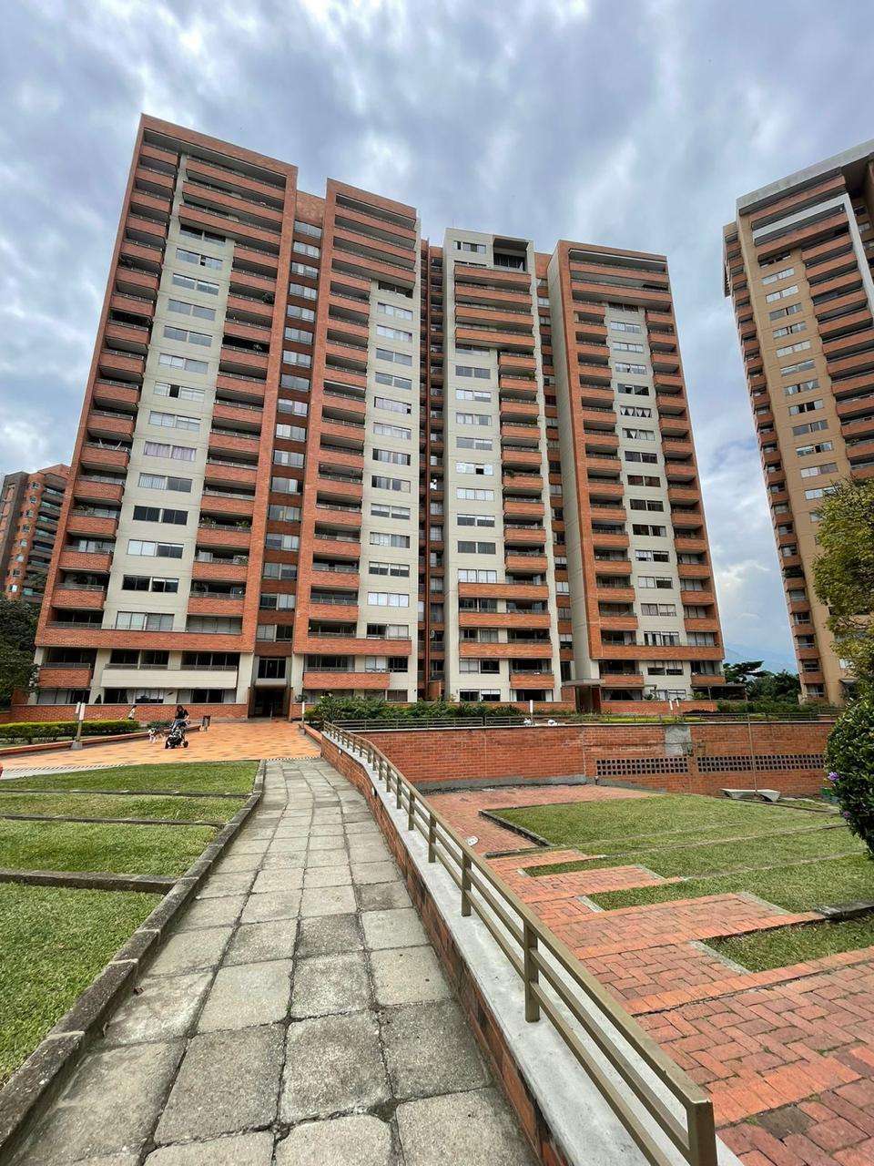 Apartamento en arriendo amoblado
