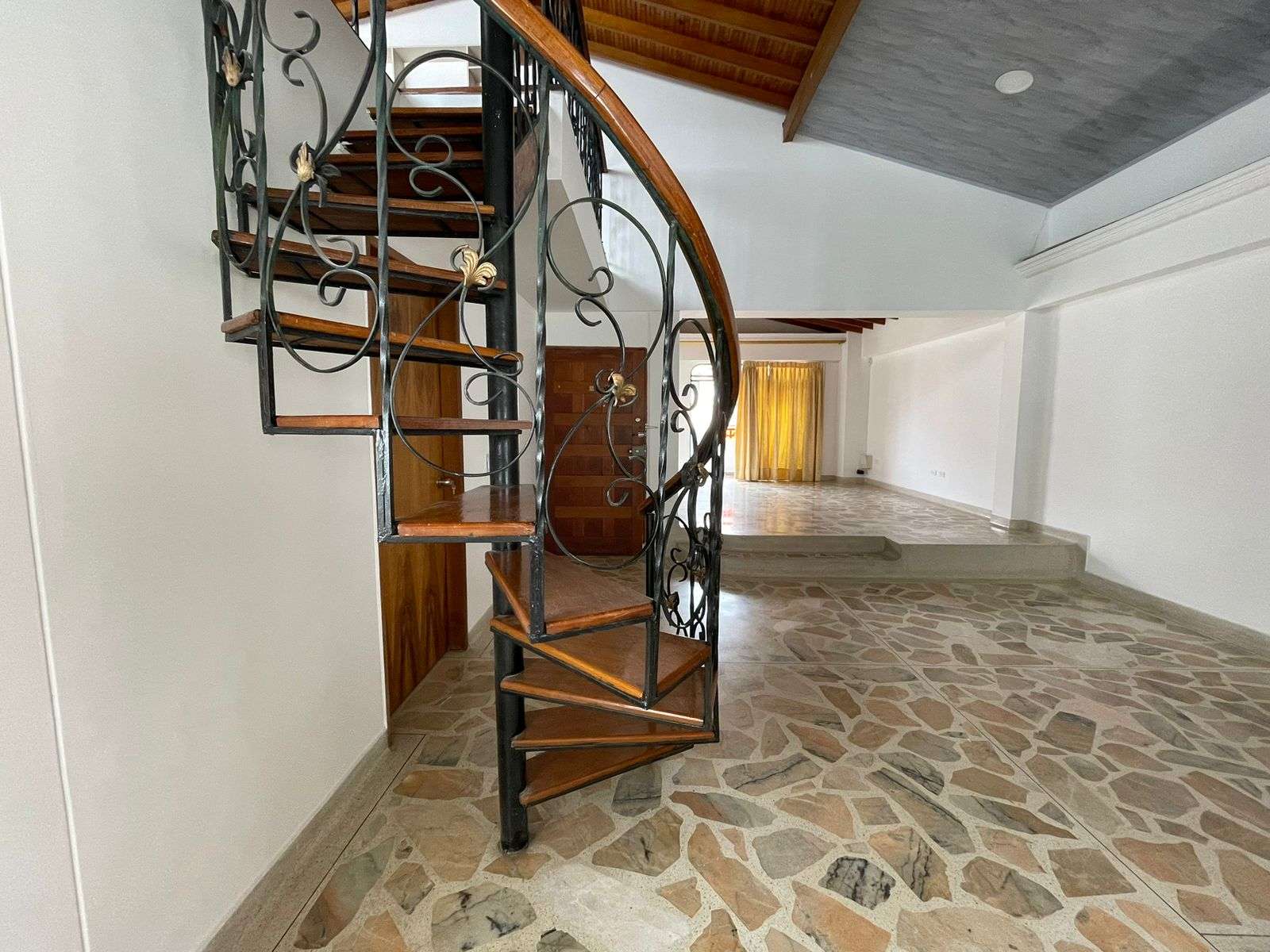 Imagen 5 de la propiedad Apartamento en Venta Calazans Medellin
